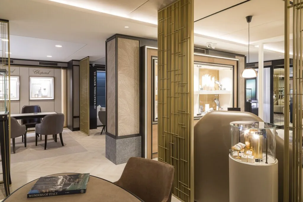 vernieuwd-juweliershuis-aalbers-velp Wellendorff lounge bij Juweliershuis Aalbers in Velp